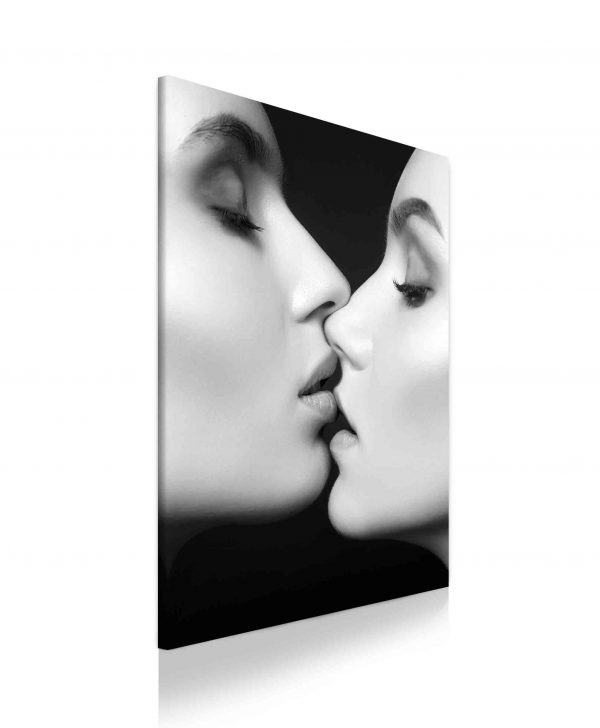 Obraz polibek ženy 60x90 cm